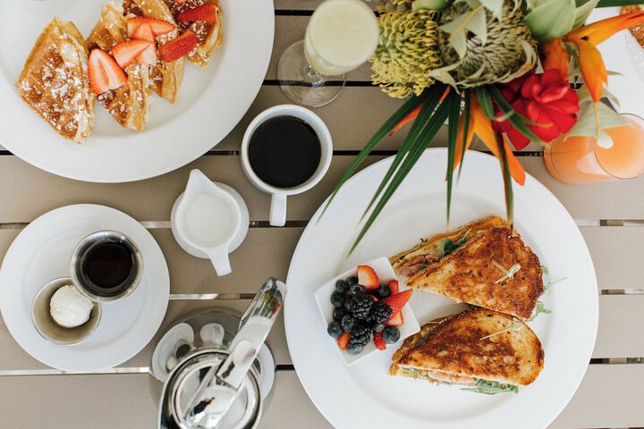Breakfast/Coffee Service 35 of 44