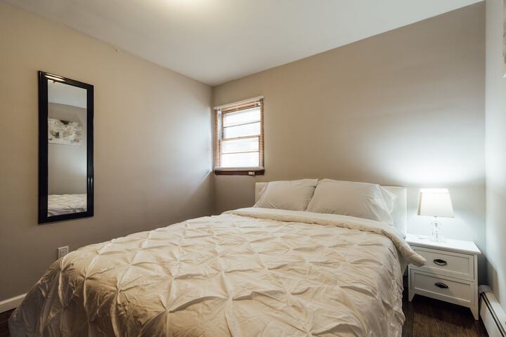 Room 8 of 24