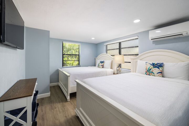 Room 30 of 70