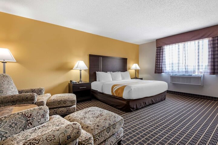 Room 20 of 32