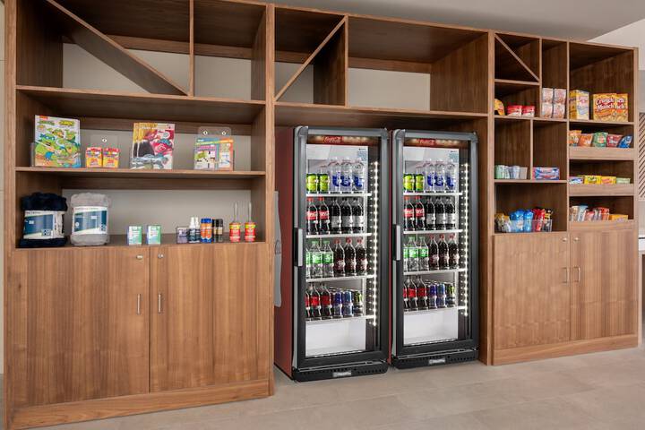 Holiday Inn Ontario by IHG