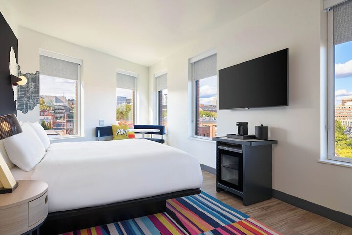 Room 11 of 26