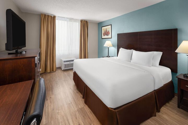 Wyndham Garden Romulus Detroit Metro Airport