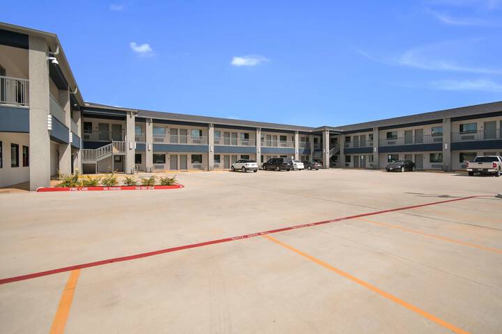 Hotel 2 of 28