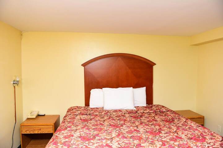 Room 37 of 50