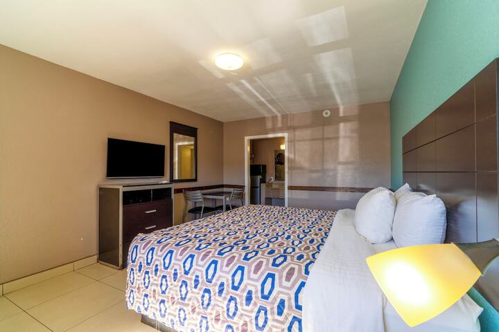 Woodfield Inn & Suites Hotel O Yoakum TX 111