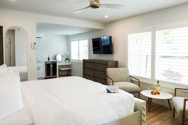 Room 25 of 54