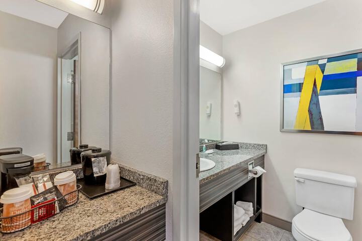 Comfort Inn Huntington near University area
