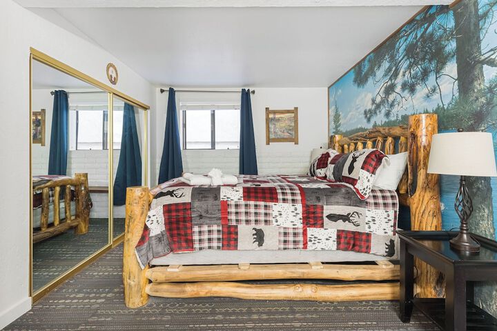 Room 15 of 61