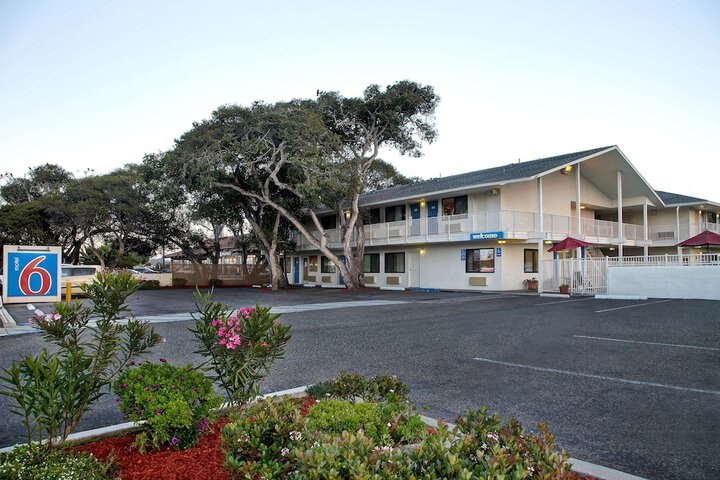 Hotel 5 of 27