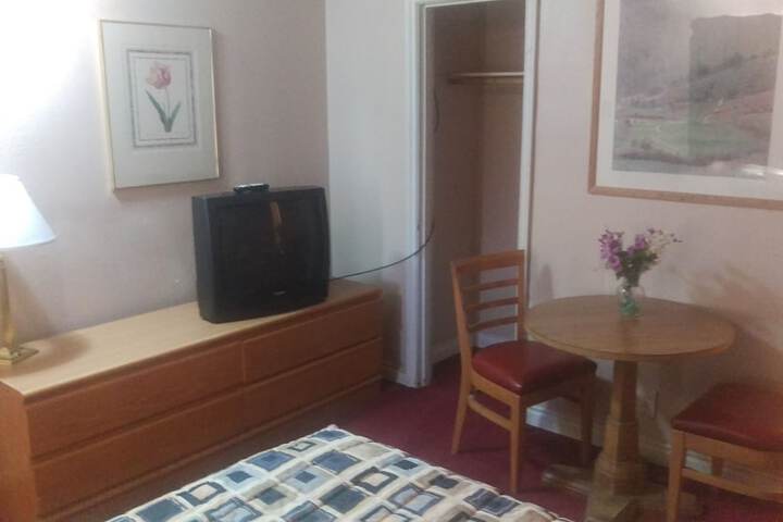 Room 15 of 31