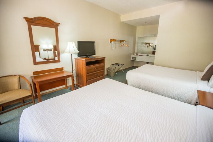 Room 18 of 36