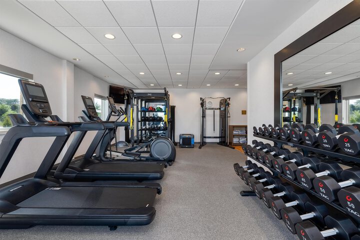 Home2 Suites by Hilton Milwaukee Brookfield