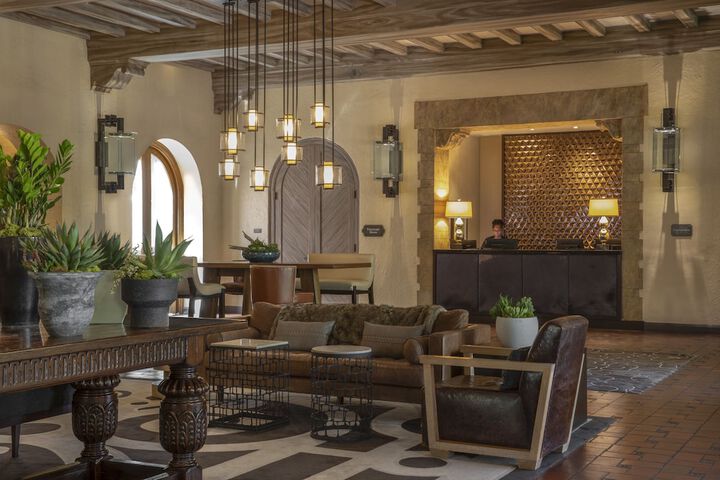 Hotel Interior 26 of 172