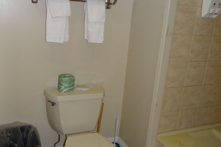 Room 35 of 116