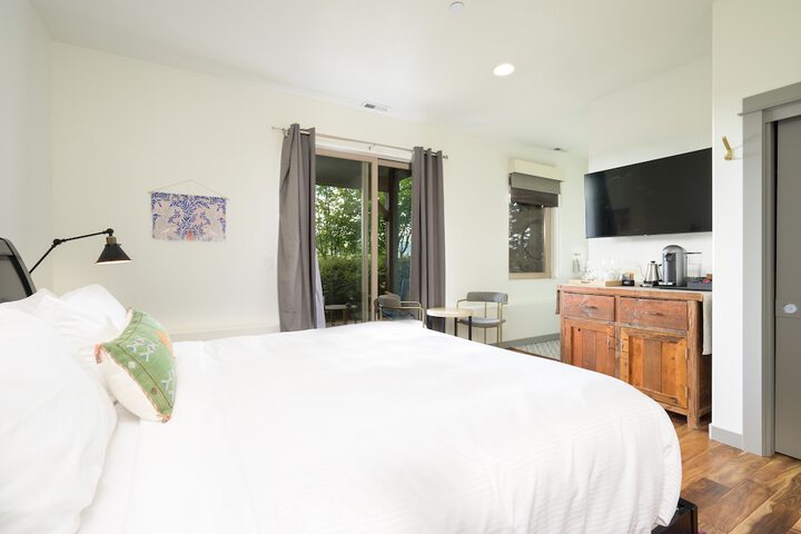 Room 40 of 57