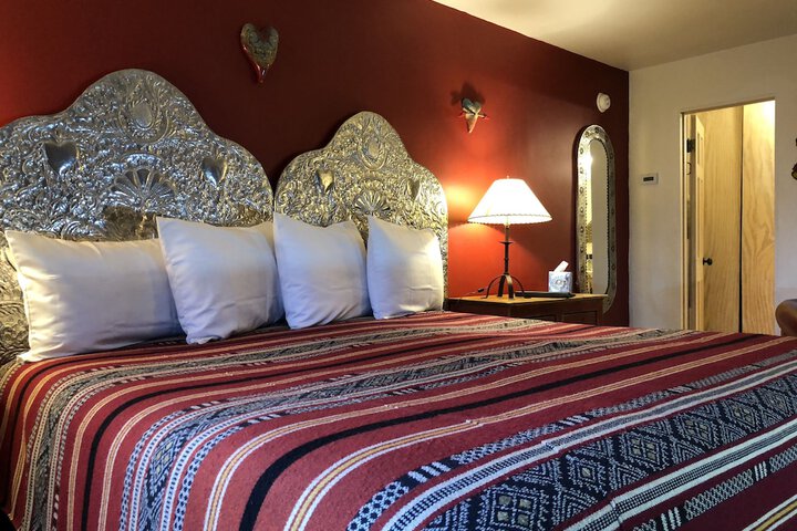 Room 56 of 80