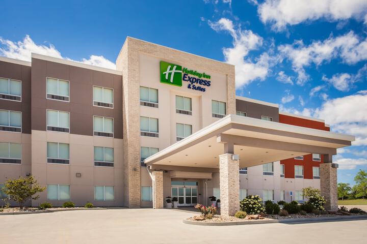 Hotel 4 of 49
