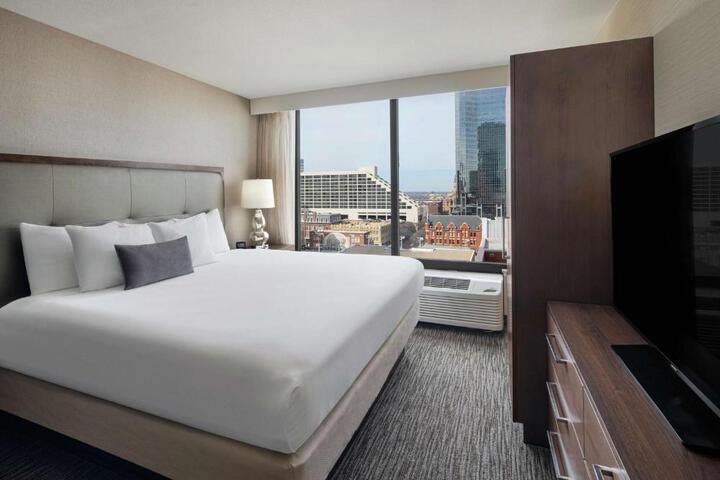 Embassy Suites by Hilton Fort Worth - Downtown