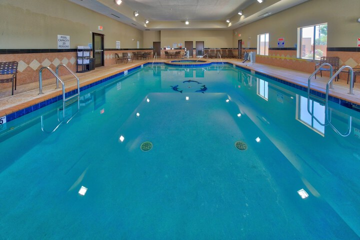 Pool 6 of 38