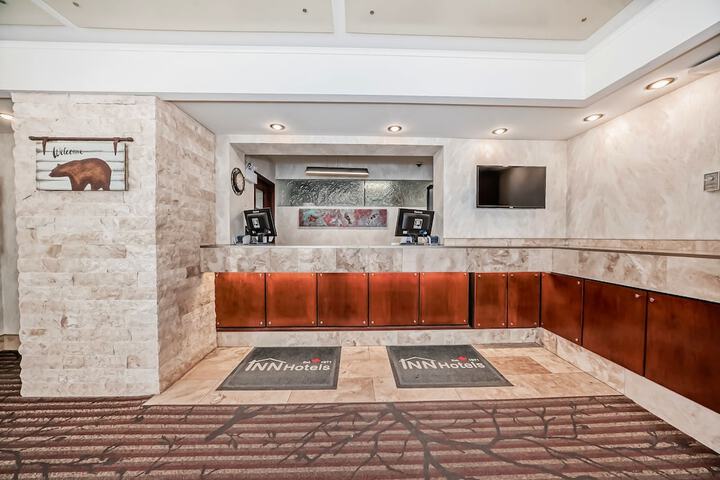 Hotel Interior 17 of 116
