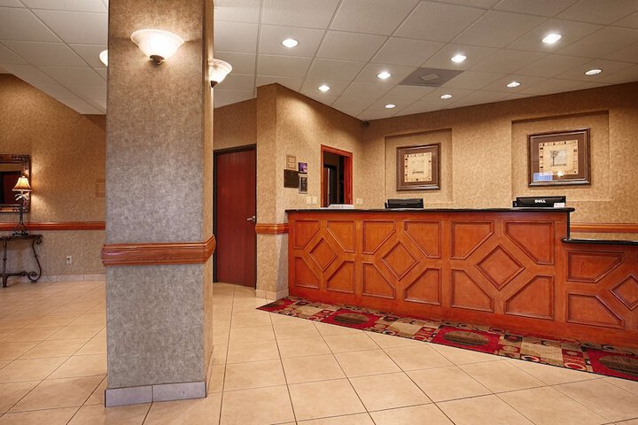 Best Western Casa Villa Suites