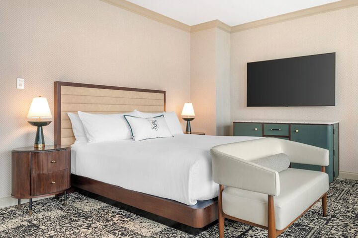 Omni Severin Hotel