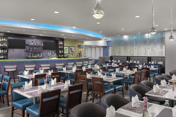 Crowne Plaza Kitchener-Waterloo by IHG