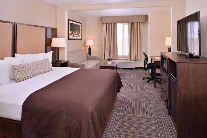 Room 13 of 24