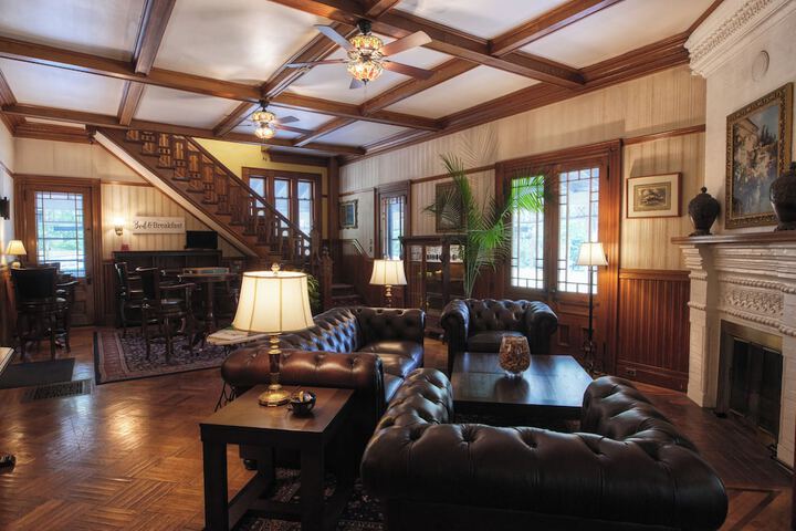 Rockwell Falls Inn and Wine Bar