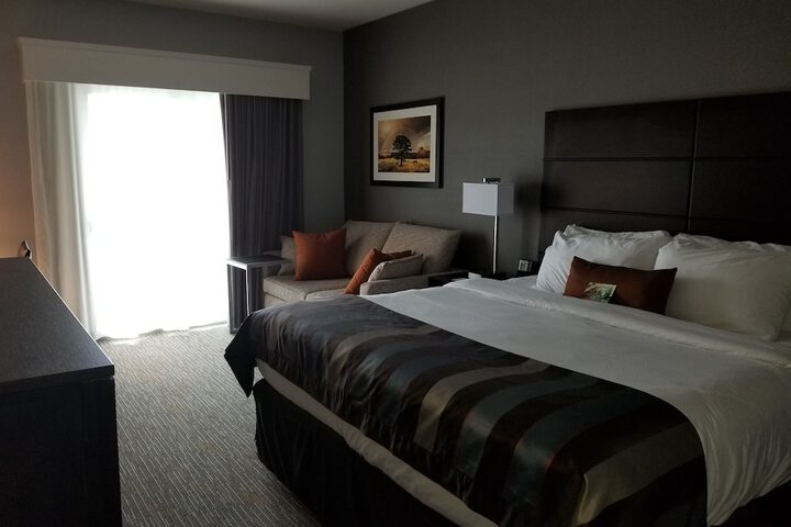 Room 14 of 28