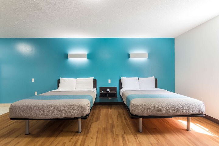 Room 22 of 29