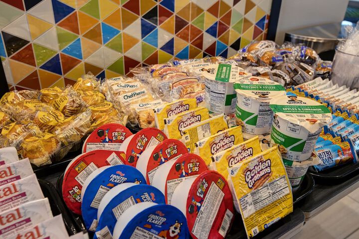 Holiday Inn Express & Suites Milwaukee - Brookfield by IHG