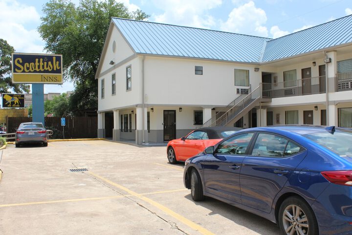 Hotel 6 of 25