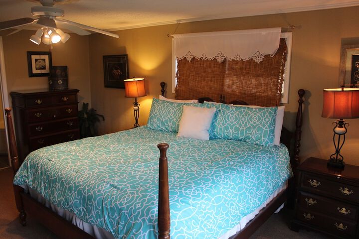 Room 54 of 81