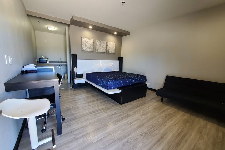Room 7 of 26