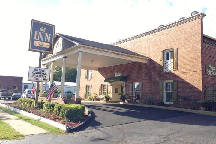 Inn Cheraw