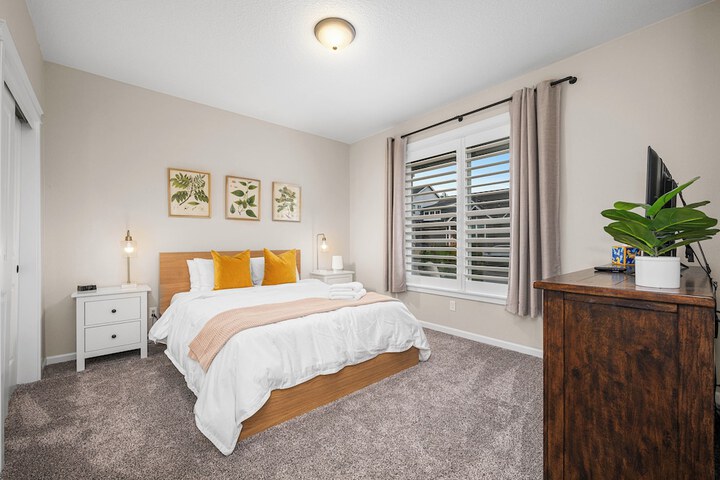Elegant Escape: Tour Willamette Wine Country!