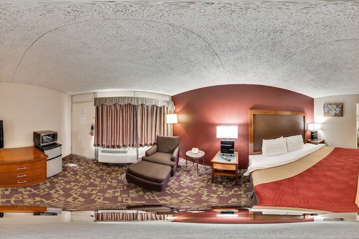 Room 23 of 33