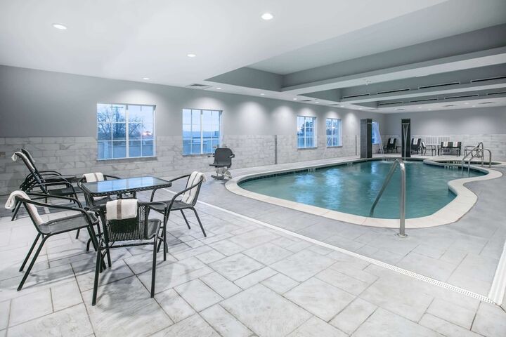 Pool 8 of 45