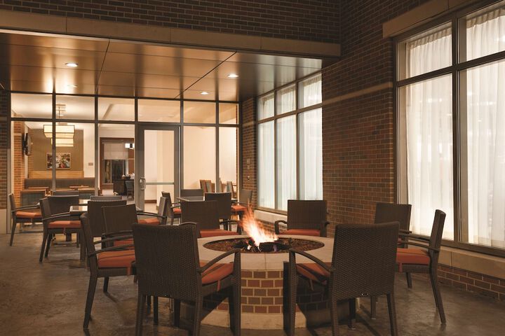 Hyatt Place Buffalo / Amherst