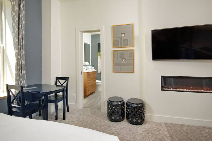 Room 36 of 127