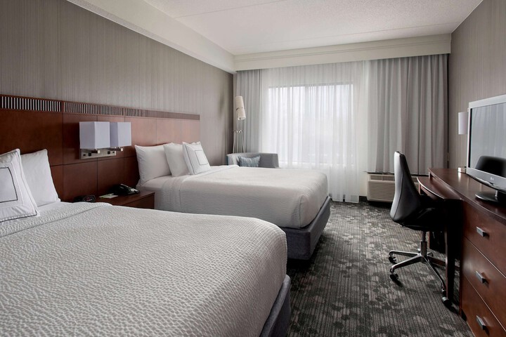 Room 8 of 24