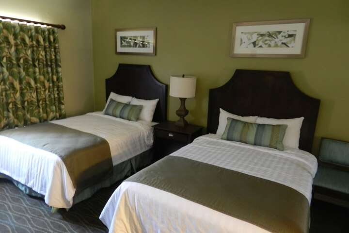 Room 14 of 33