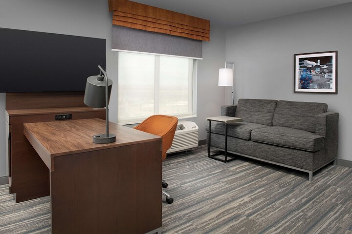 Room 47 of 64