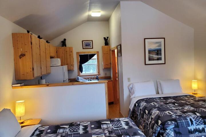 Denalis Alaskan Spruce Cabins