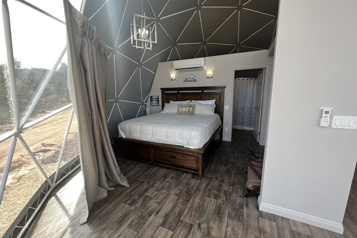 Room 36 of 127