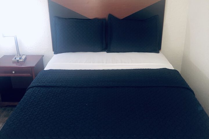 Room 15 of 29