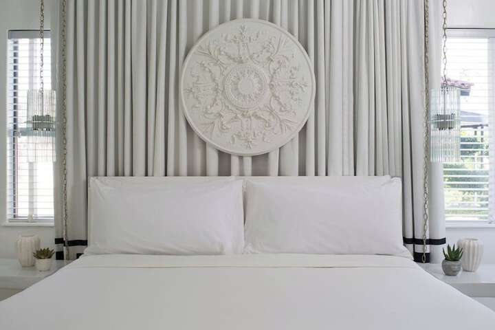 Room 40 of 83