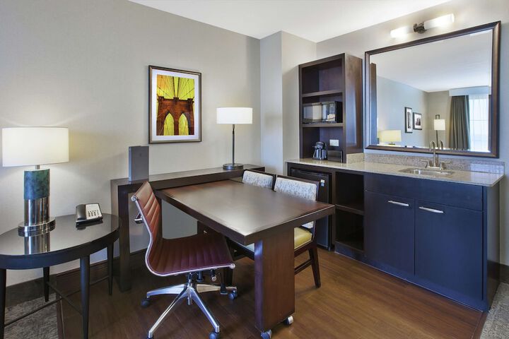 Room 22 of 40